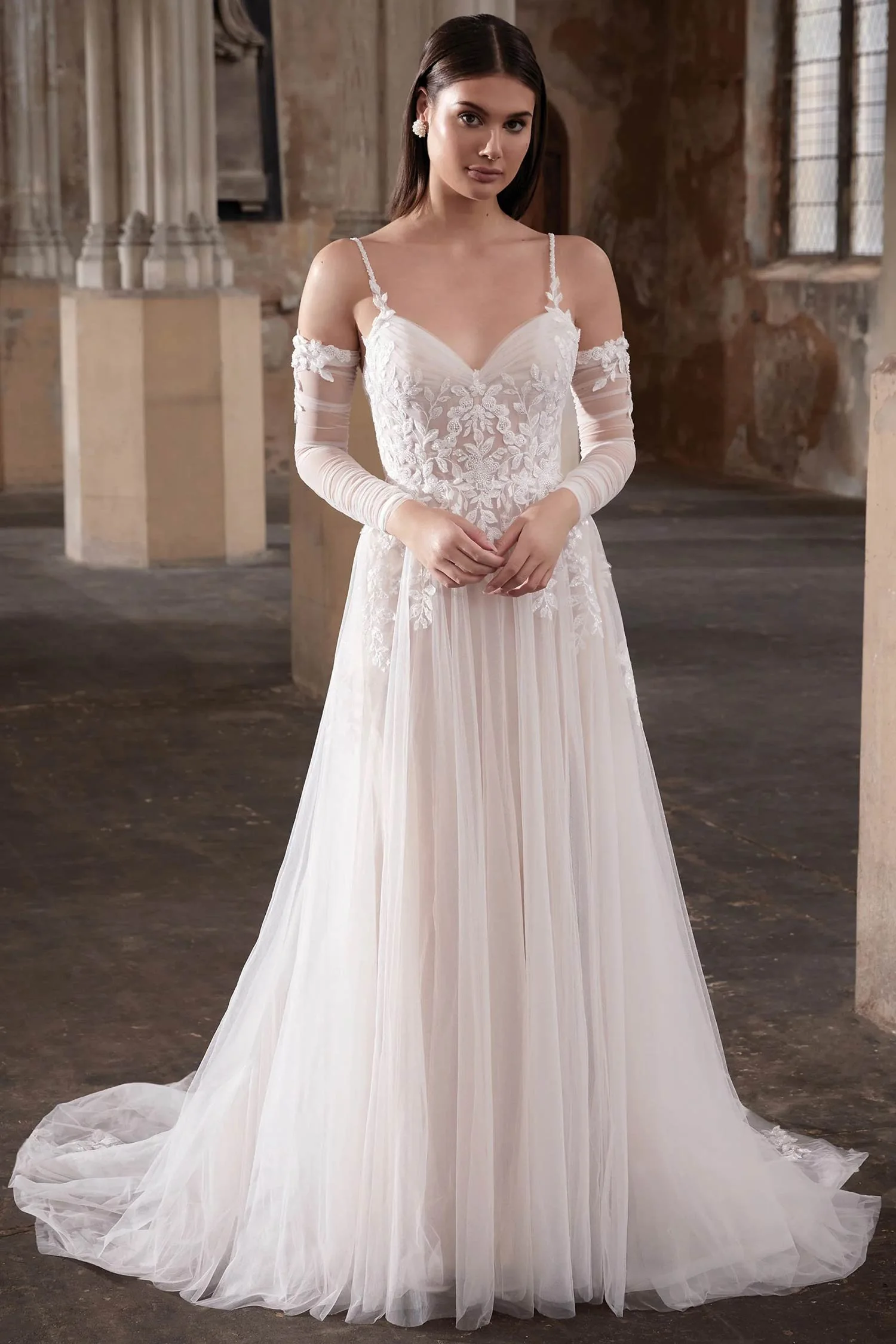 Adore - Alanis 11297 || Adore by Justin Alexander Wedding Dresses